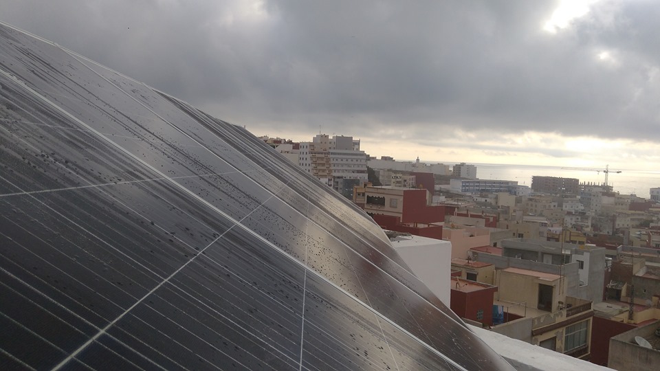 مشروع شمسي — Projet solaire