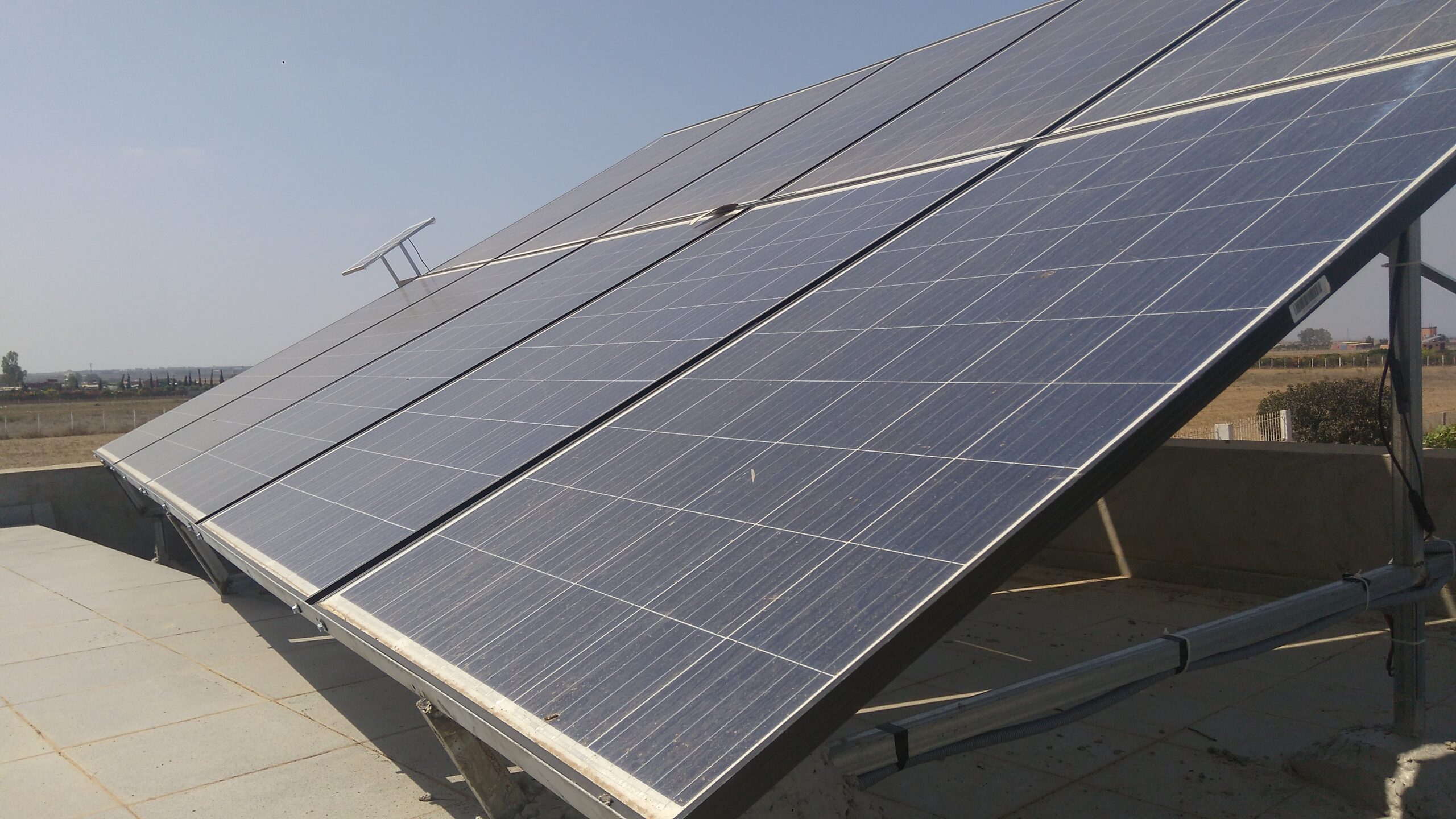 مشروع كهربائي — Projet électrique